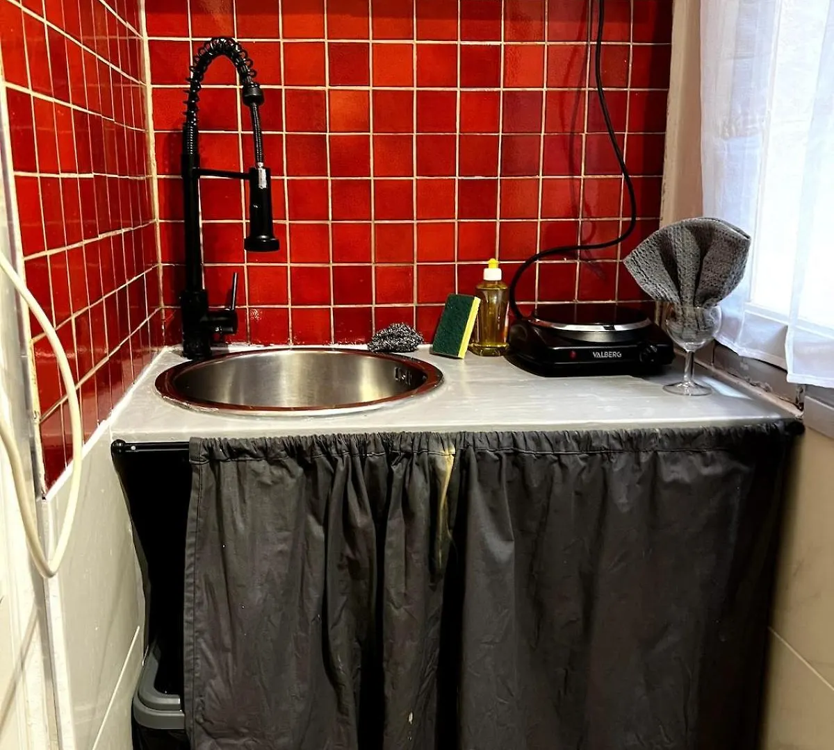 Petit Appartement A Deux Pas De La Place Du Capitole تولوز شقة